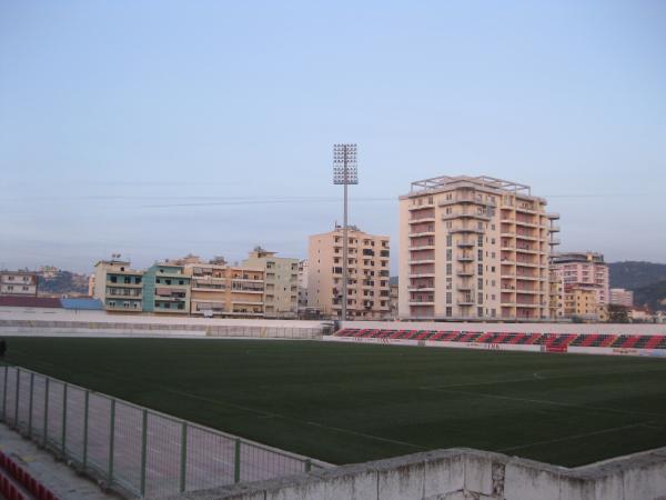 Stadiumi Flamurtari - Vlorë