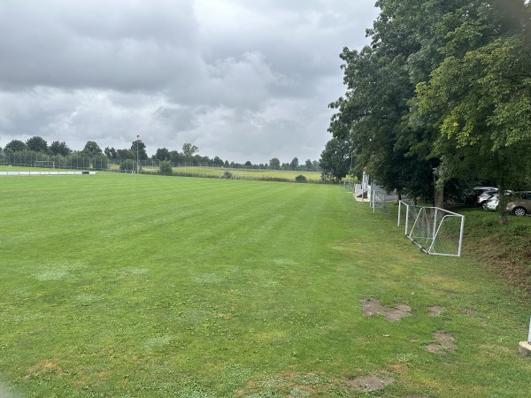 Sportanlage an der Bahnlinie Platz 2 - Ulm/Donau-Einsingen
