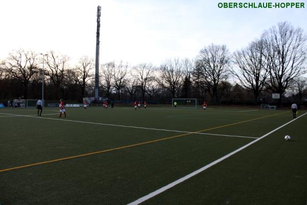 Sportanlage Puckaffer Weg - Hamburg-Duvenstedt