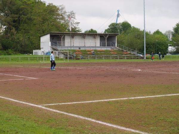 Eisenbahner-Stadion am Flinger Broich - Düsseldorf-Flingern