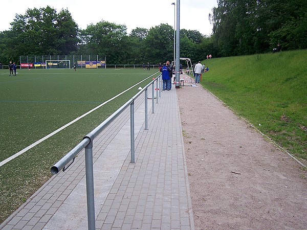 Bezirkssportanlage Riekbornweg - Hamburg-Schnelsen