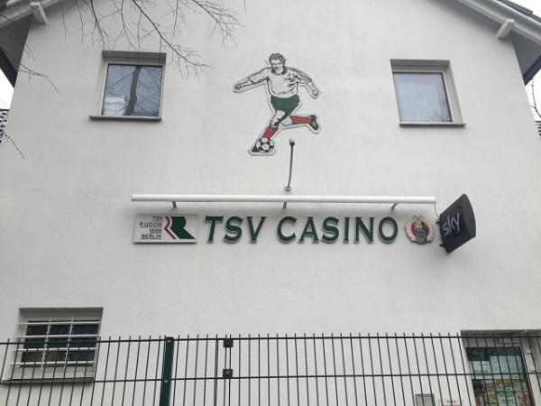 Sportplatz Stubenrauchstraße - Berlin-Rudow