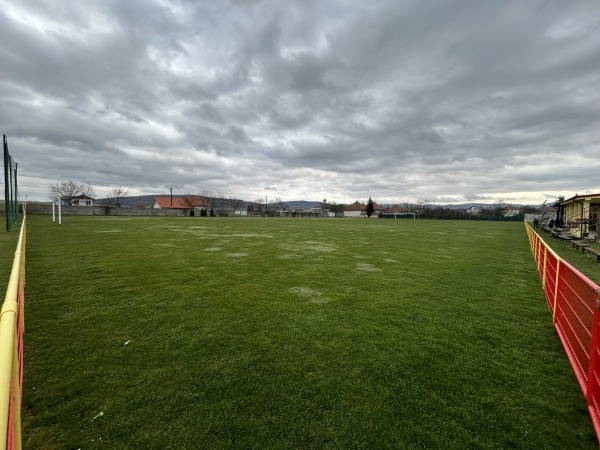 Futbalové ihrisko Klátova Nová Ves - Klátova Nová Ves