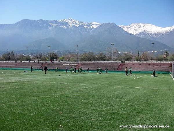 Estadio Municipal de Peñalolén - Santiago de Chile