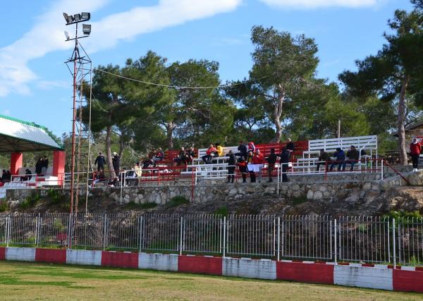 Esentepe Erdal Barut Stadyumu - Esentepe