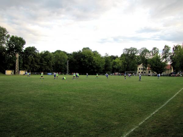 Sportplatz am Schloß Gröbers - Kabelsketal-Gröbers-Schwoitsch