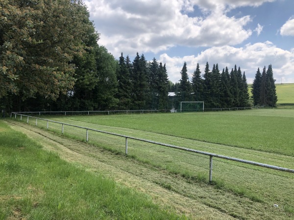 Sportplatz Heuthen - Heuthen
