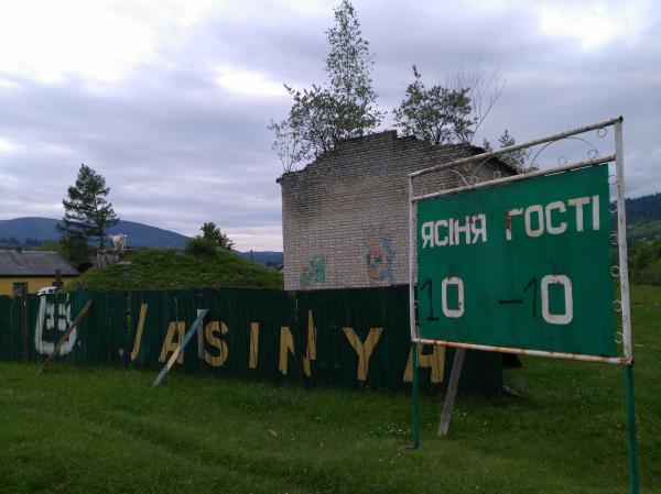 Stadion Hoverla - Yasinia