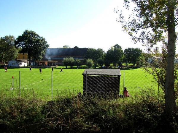 Sportplatz Am Anger - Teuchern-Krauschwitz