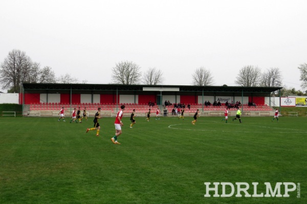 Futbalový štadión Eliášovce - Nový Život-Eliášovce