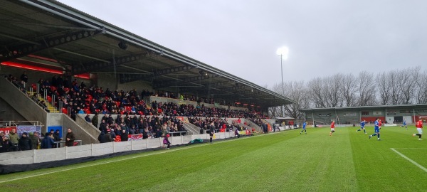 Broadhurst Park - Manchester, Greater Manchester