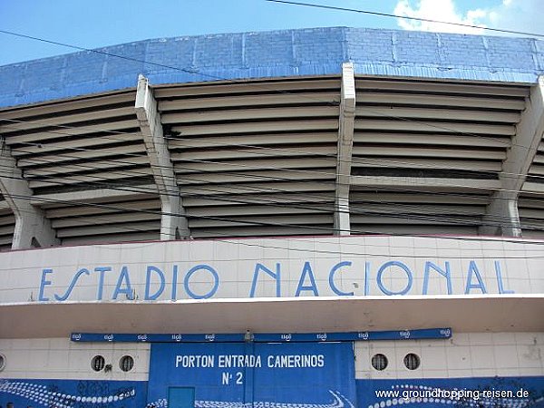 Estadio Nacional José de la Paz Herrera Uclés - Tegucigalpa