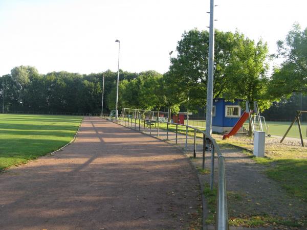 Bezirkssportanlage Pfälzer Graben - Oberhausen/Rheinland-Königshardt