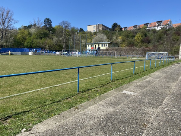 Spodní hřiště  ul. Pod sídlištěm - Brno