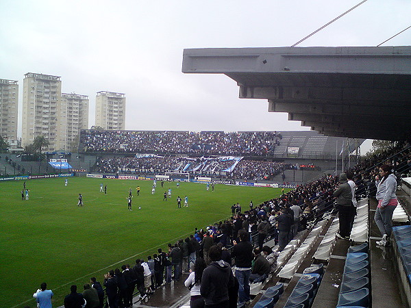 Estadio Centenario Ciudad de Quilmes - Quilmes, BA