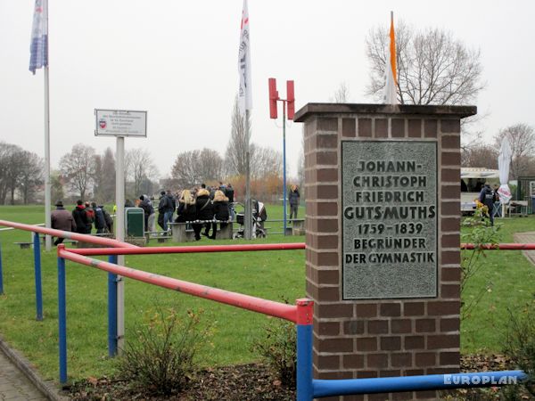 Guts-Muths-Stadion - Magdeburg-Stadtfeld West