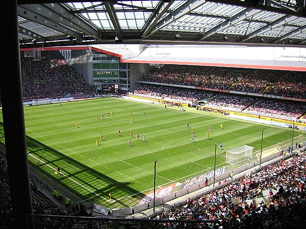 Fritz-Walter-Stadion - Kaiserslautern-Betzenberg