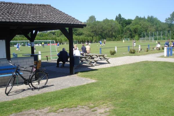 Sportzentrum Blau-Weiß B-Platz - Osnabrück-Schinkel