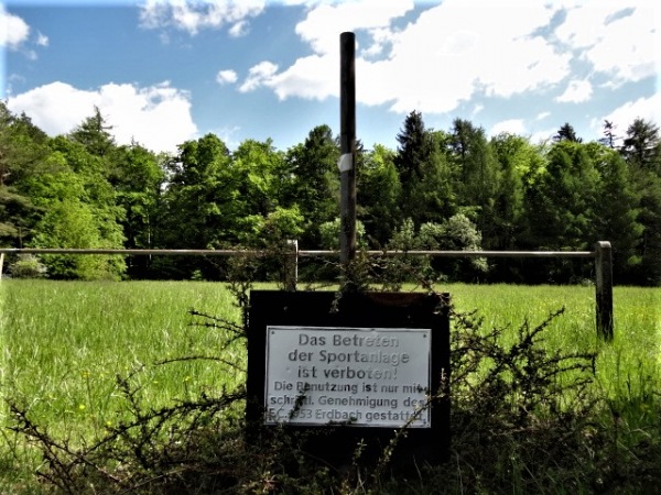Sportanlage an den Höhlen Platz 2 - Breitscheid/Hessen-Erdbach