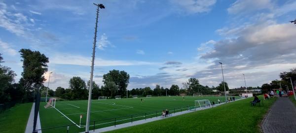 Bezirkssportanlage Delhoven Platz 2 - Dormagen-Delhoven