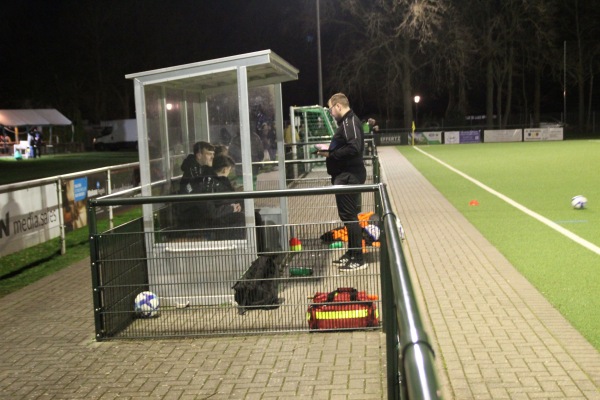 Bezirkssportanlage Hölschen Dyk Platz 2 - Krefeld-Hüls