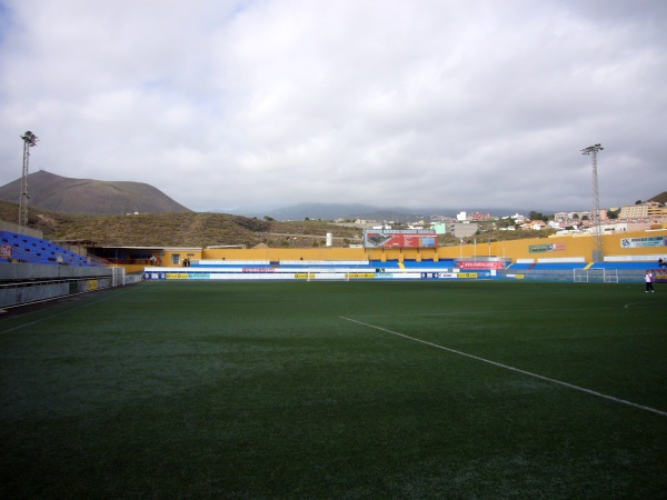 Campo de Fútbol La Palmera - San Isidro, Tenerife, CN