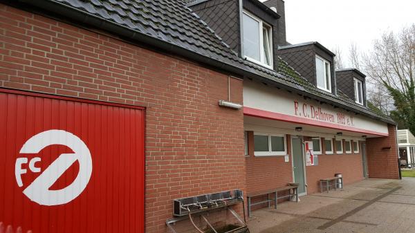 Bezirkssportanlage Delhoven Platz 2 - Dormagen-Delhoven