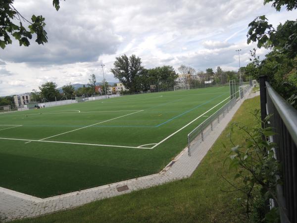 Sportanlage Berkersheimer Weg Platz 2 - Frankfurt/Main-Eschersheim