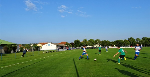Sportplatz Oslip - Oslip