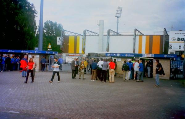 Stadion am Böllenfalltor (1921) - Darmstadt