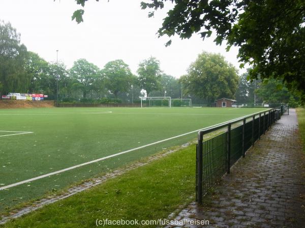 Herbert-Schade-Sportanlage Platz 2 - Solingen-Schaberg