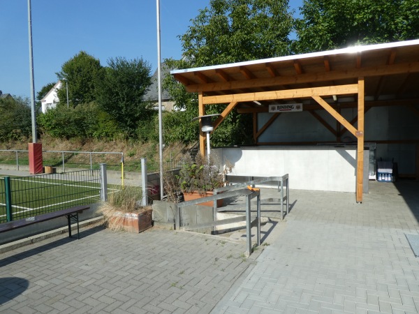 Gerd-Herbert-Arena an der Staustufe - Hattersheim/Main-Eddersheim