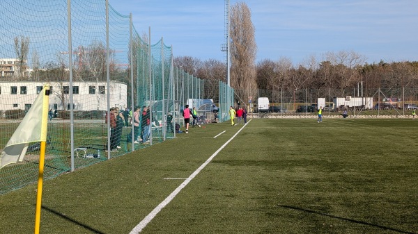 Fehér Úti Sporttelep műfüves pálya - Budapest