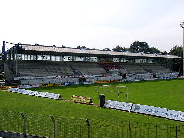 alter Zustand - Neue Tribüne