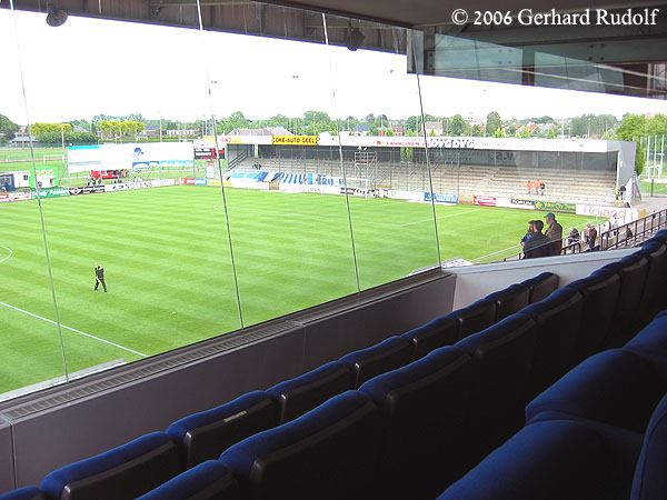 Stadion De Leunen - Geel