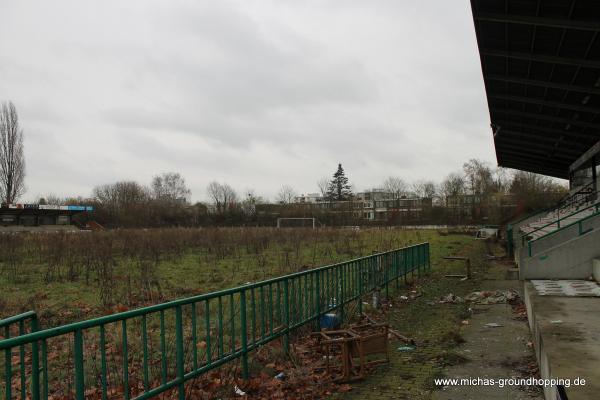 Gemeentelijk Stadion De Schalk - Willebroek