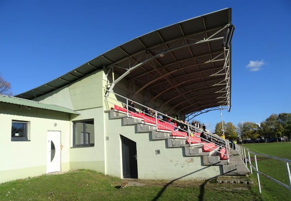 Štadión MFK Malé Dvorníky - Malé Dvorníky