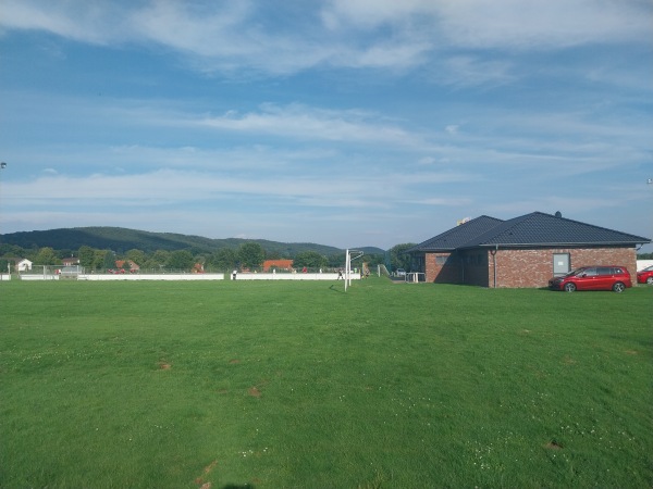 Sportanlage Mühlenfeld Platz 2 - Hüllhorst-Holsen