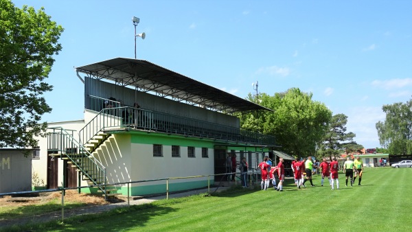 Futbalové ihrisko Hontianska Vrbica - Hontianska Vrbica