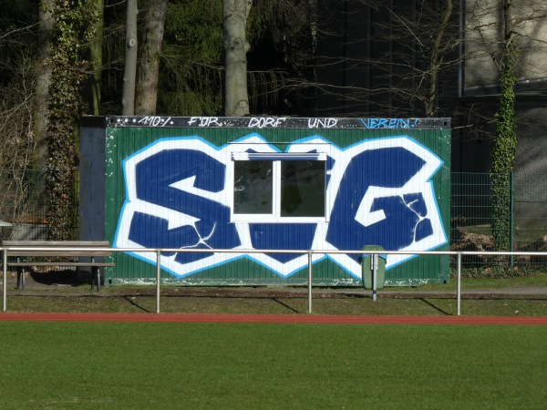 Friedrich-Ludwig-Jahn-Sportplatz 2 - Schöneiche bei Berlin