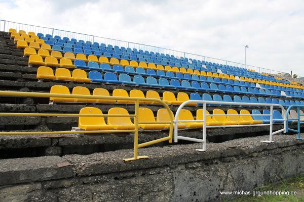 Senakis Tsentraluri Stadioni - Senaki