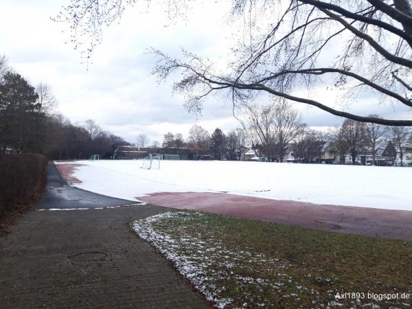 Sportplatz an der Hegelhalle - Stuttgart-Vaihingen