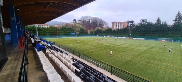 Campo de Fútbol Santa Bárbara - Galdakao, PV