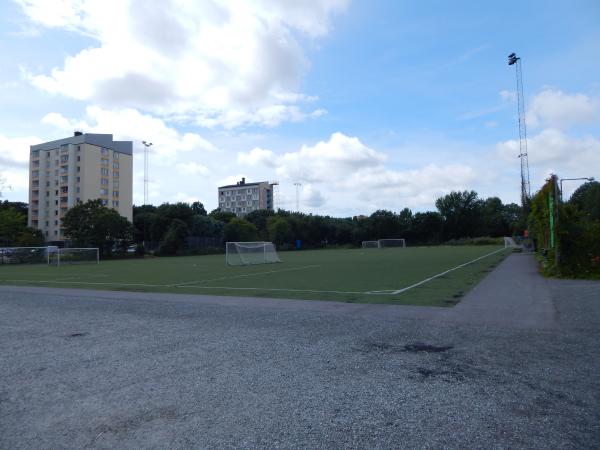 Råstasjöns Idrottsplats - Solna