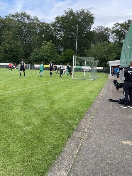 Sportplatz Großwaldstraße - Eppelborn-Habach