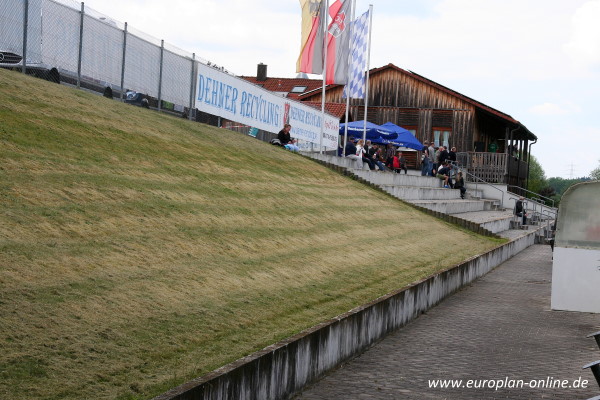 Auto-Weiß-Arena - Affing