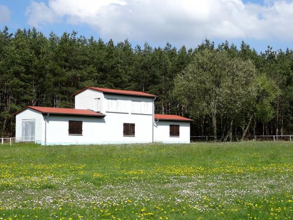 Sport- und Reitplatz Schenkenberg - Zeitz-Würchwitz
