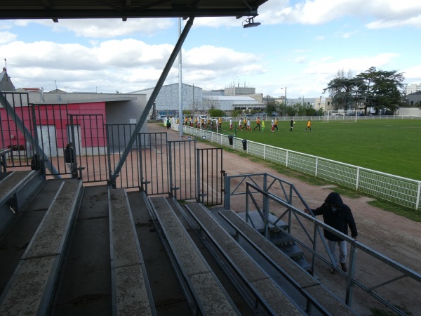 Stade Ahmed Mokrane - Villeurbanne