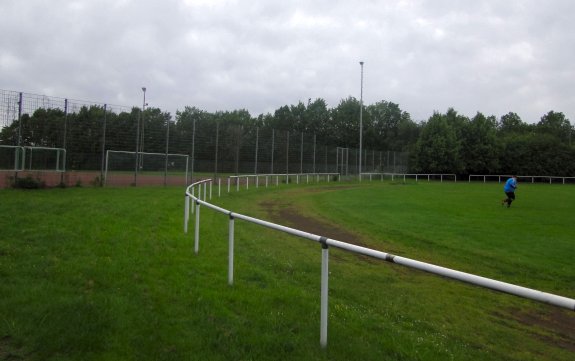 Sportanlage an der Bahn - Düren-Derichsweiler