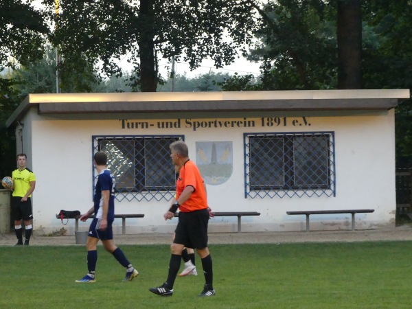 Sportplatz Herwigsdorf - Rosenbach/Oberlausitz-Herwigsdorf
